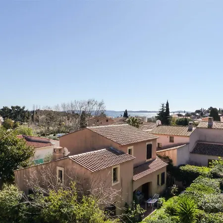 Apartament En Bord De *